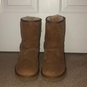 *Barely Worn* Brown Ugg Boots